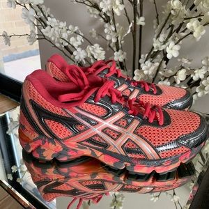 🔥🔥 Cantaloupe & Grey Asics w/Camo Soles😍😍